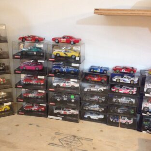 Used 1-32 scale slot cars - view 3